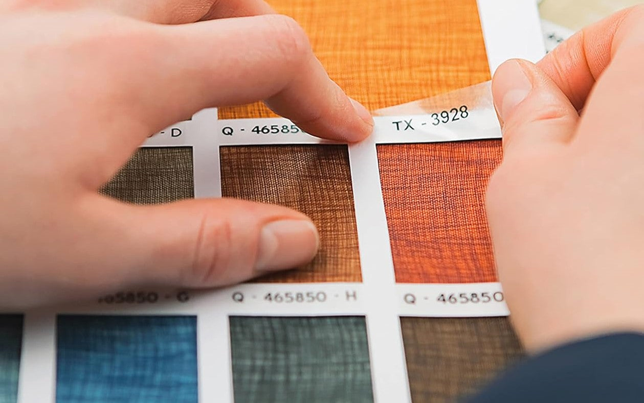 TechWarehouse S0720670 Dymo D1 9mm x 7m Label Tape Black on Clear (40910) Dymo