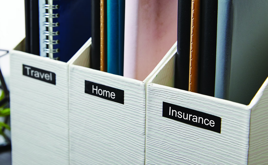 TechWarehouse S0720610 Dymo D1 12mm x 7m Label Tape White on Black (45021) Dymo