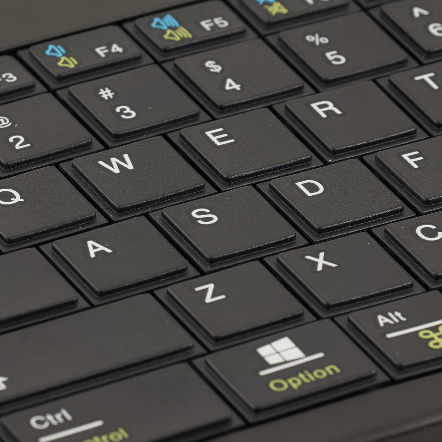 TechWarehouse Goldtouch Go! Ver 2 Wireless Bluetooth Mobile Keyboard Goldtouch